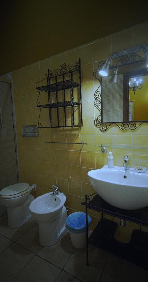 Castello D'Urso Somma B&B Катания Экстерьер фото
