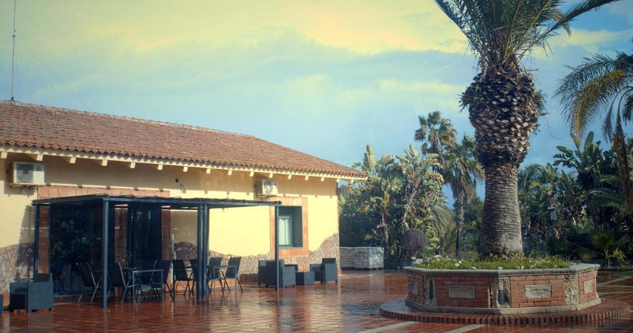 Castello D'Urso Somma B&B Катания Экстерьер фото